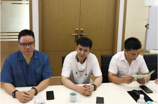 陪同政府園區(qū)赴智能制藥設(shè)備投資選址項(xiàng)目方對(duì)接考察，推進(jìn)地方智能制造產(chǎn)業(yè)提質(zhì)增效