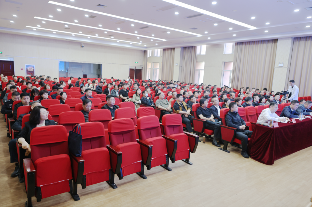 培訓(xùn)規(guī)模超300人！上海東方龍商務(wù)集團(tuán)應(yīng)邀為河北衡水濱湖新區(qū)做招商實(shí)戰(zhàn)培訓(xùn)