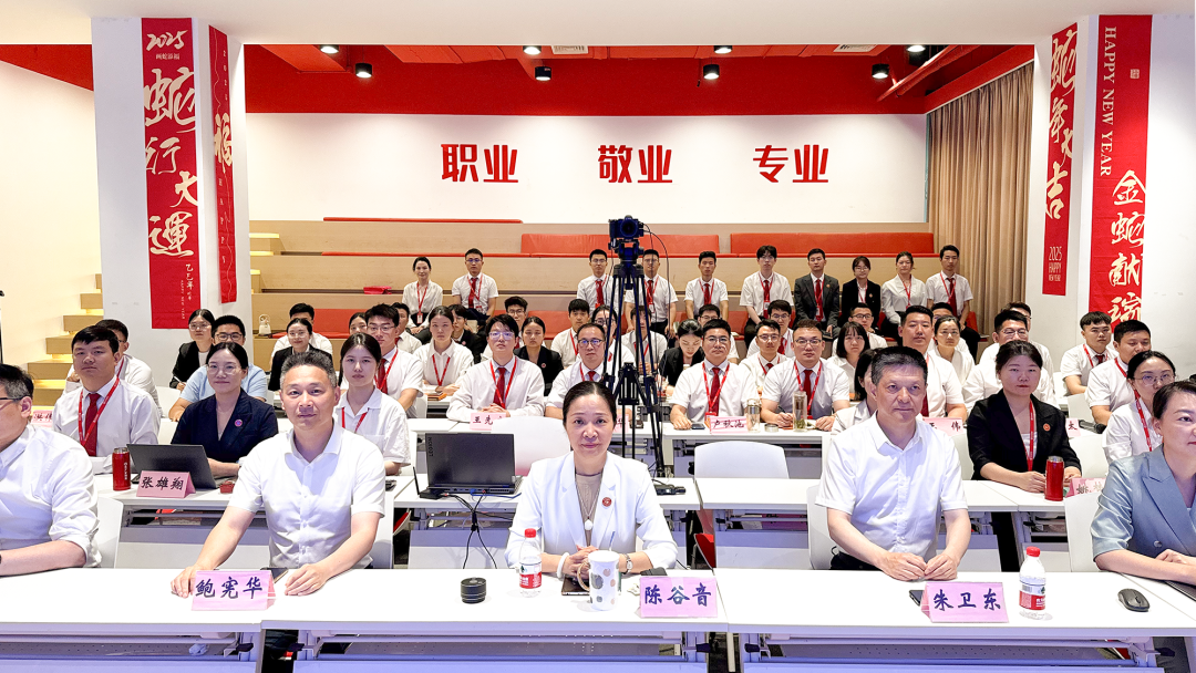 以評(píng)促優(yōu)謀發(fā)展，聚力沖刺二季度！6月中旬，集團(tuán)共44個(gè)優(yōu)質(zhì)投資選址項(xiàng)目通過(guò)評(píng)估